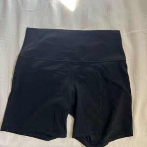 Lululemon Black align bike Shorts 4”